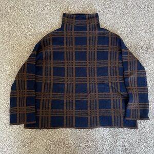 Vince Turtleneck Sweater in Navy and Brown Plaid